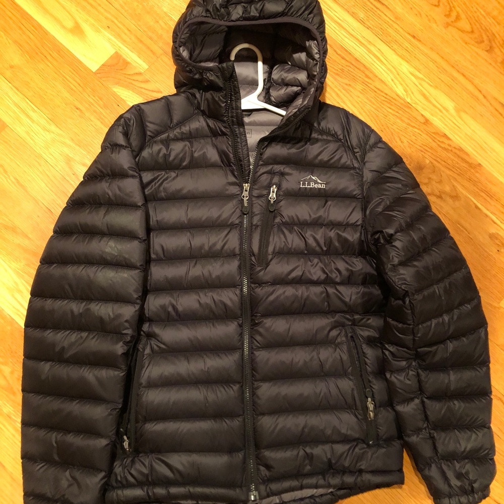 Men’s L.L. Bean Winter Jacket Size Small Regular